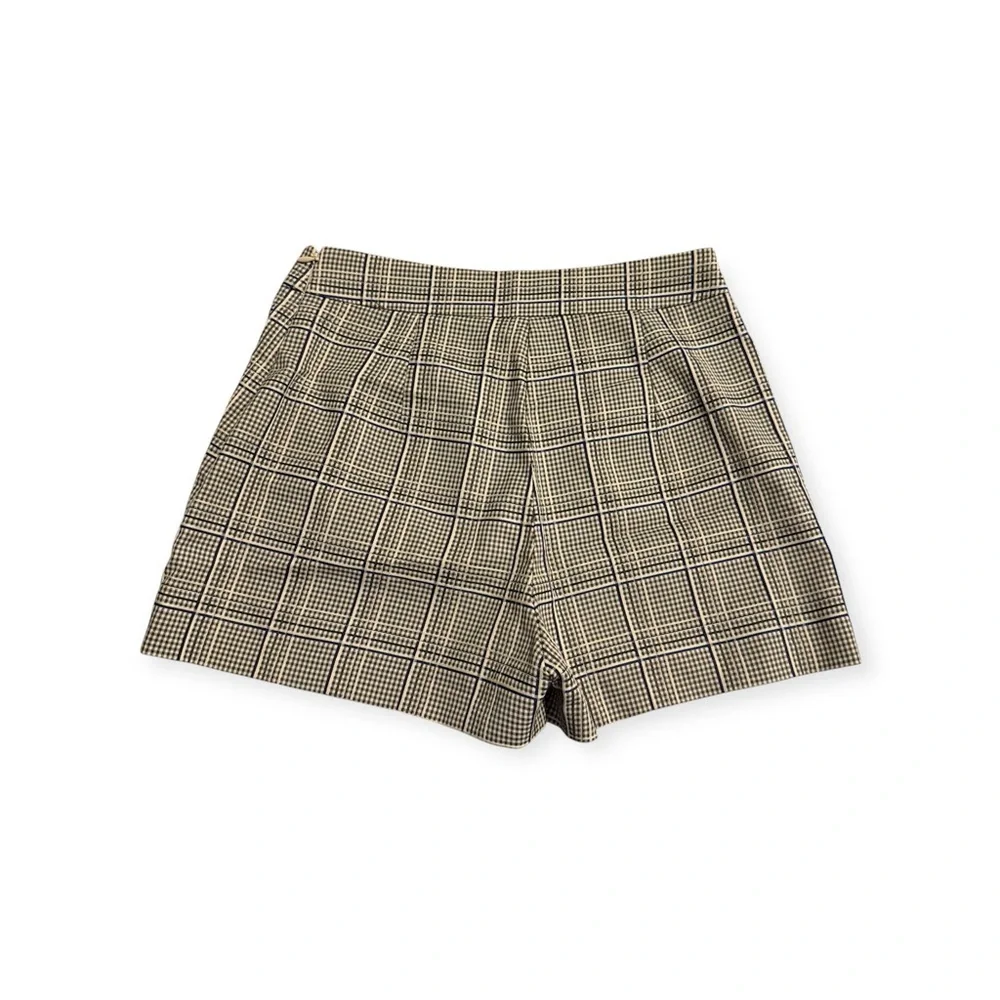 Sunday Best - Plaid Button-Front Skort - Size 4 - Picture 3 of 6